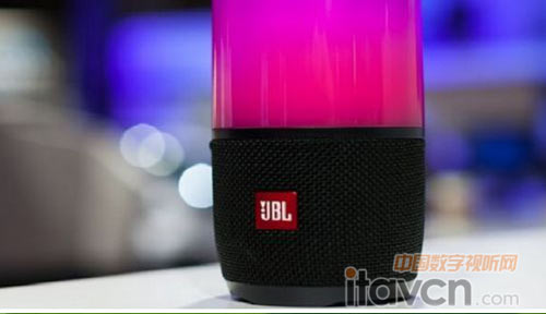 JBL˫ЯCESչ᣺֧IPx7ˮ